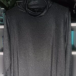 SIMPLY VERA / VERA WANG GRAY&SILVER LONG SLEEVE TURTLE NECK